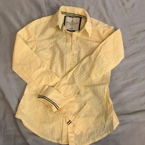 Abercrombie xsmall, yellow stripe, button down